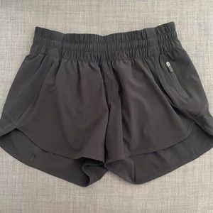 Lululemon Tracker Short